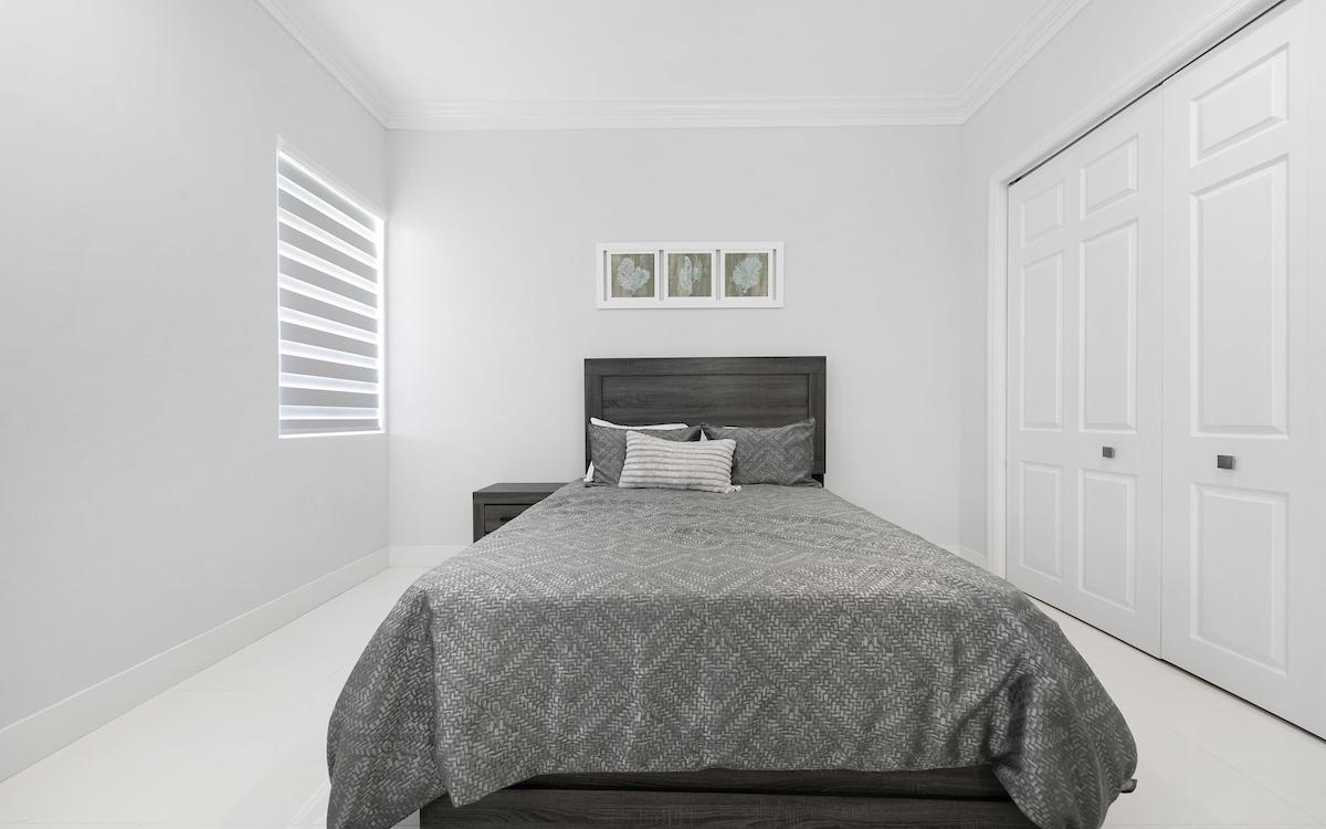 CAVES HILLTOP Unit: 4