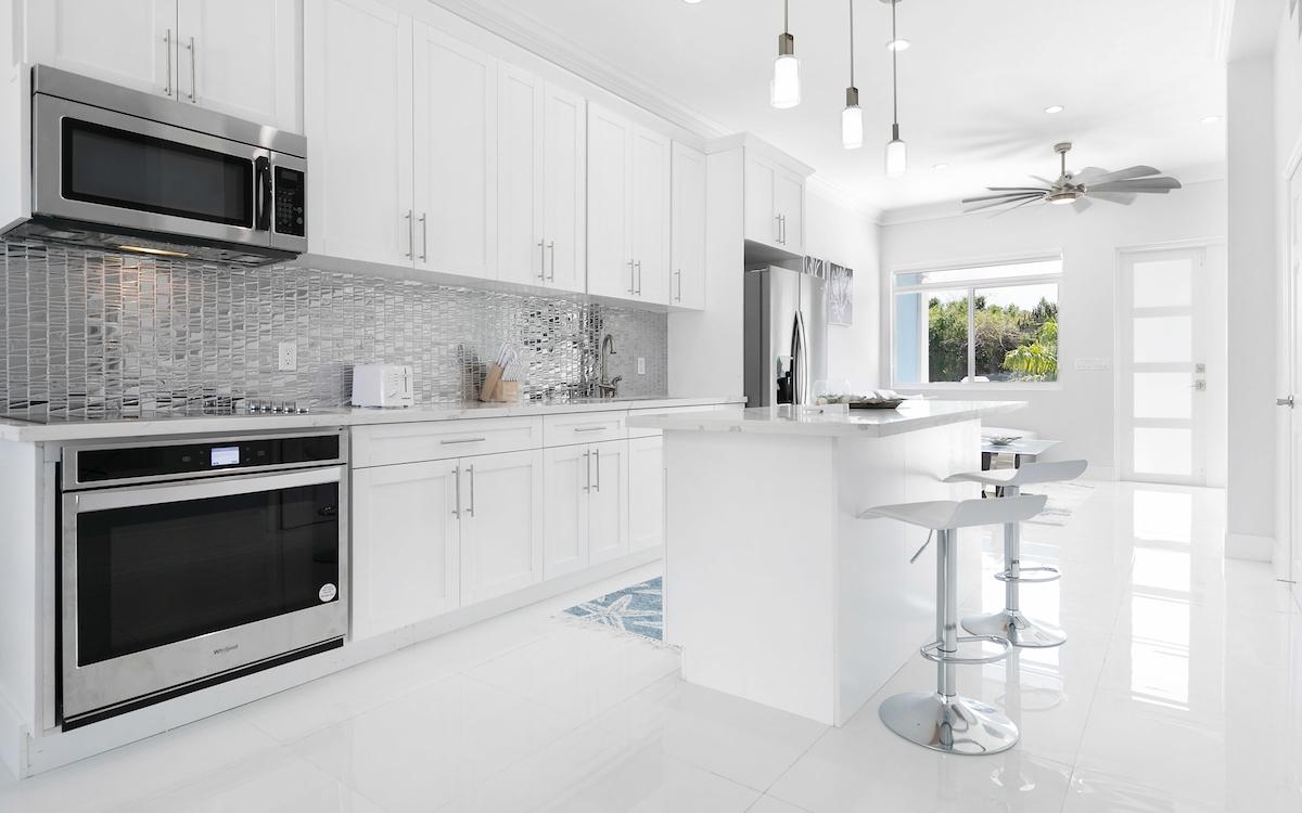 CAVES HILLTOP Unit: 5