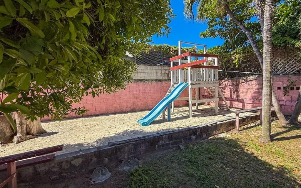 EAST STREET & PALM TREE AVENUE