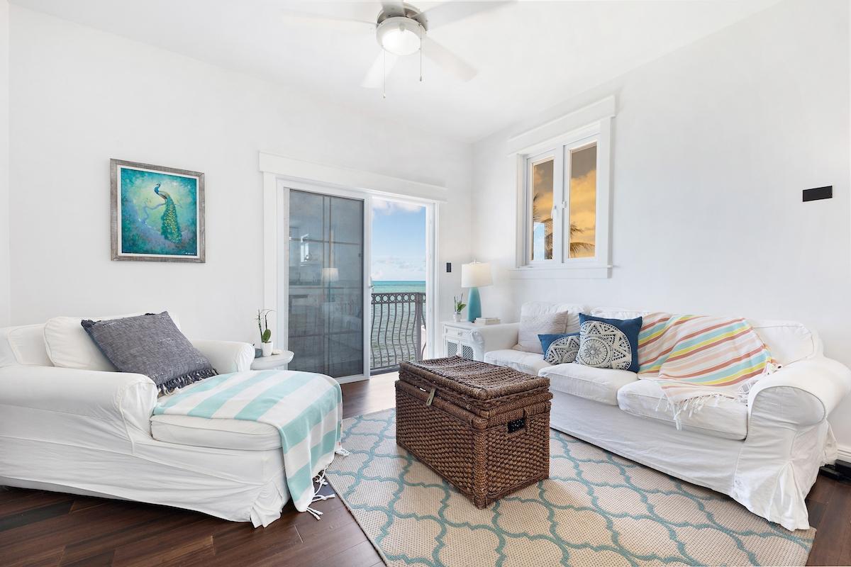 60 EASTERN RD BEACHFRONT