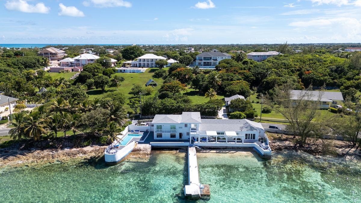 60 EASTERN RD BEACHFRONT
