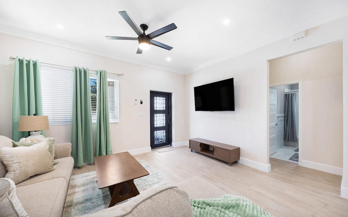CONCORD DRIVE HIGH POINT Unit: 1