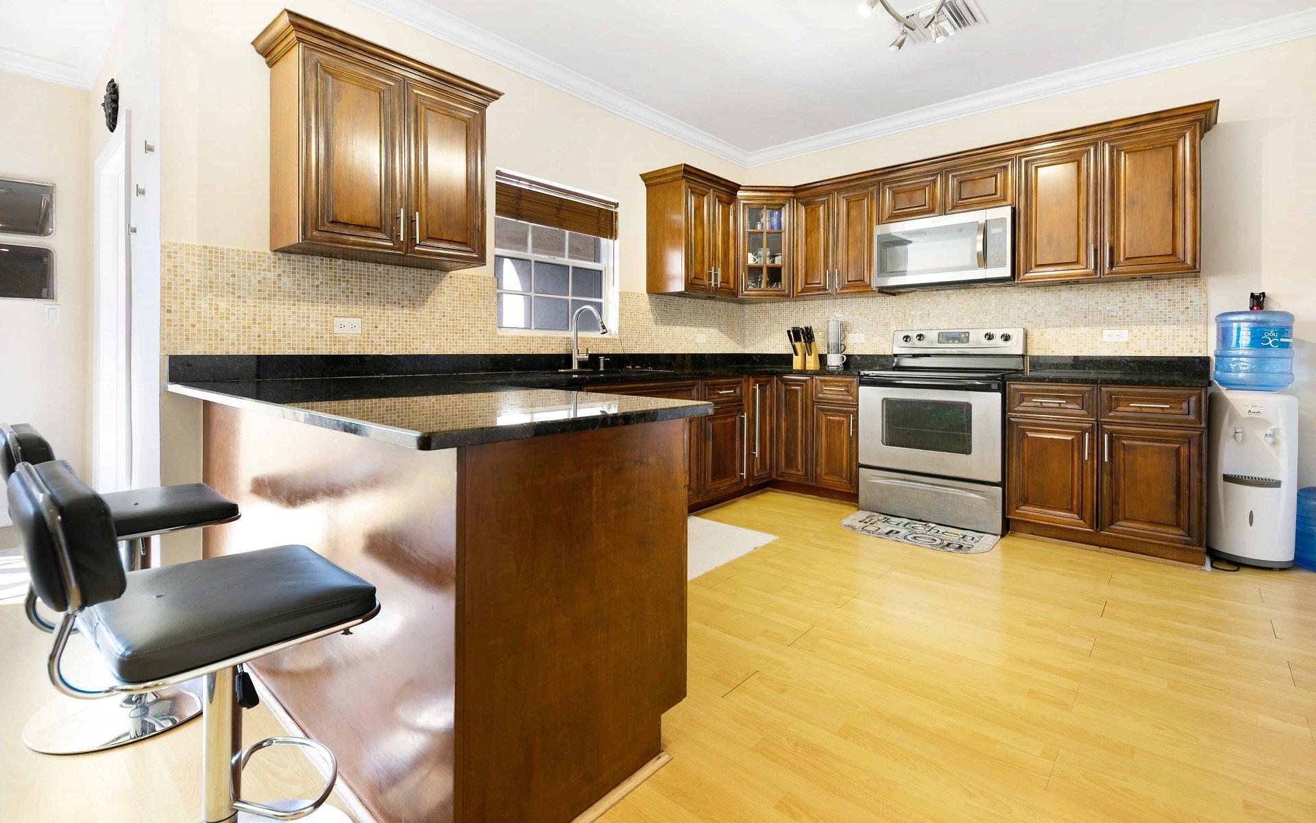 HAMPTON RIDGE Unit: 202