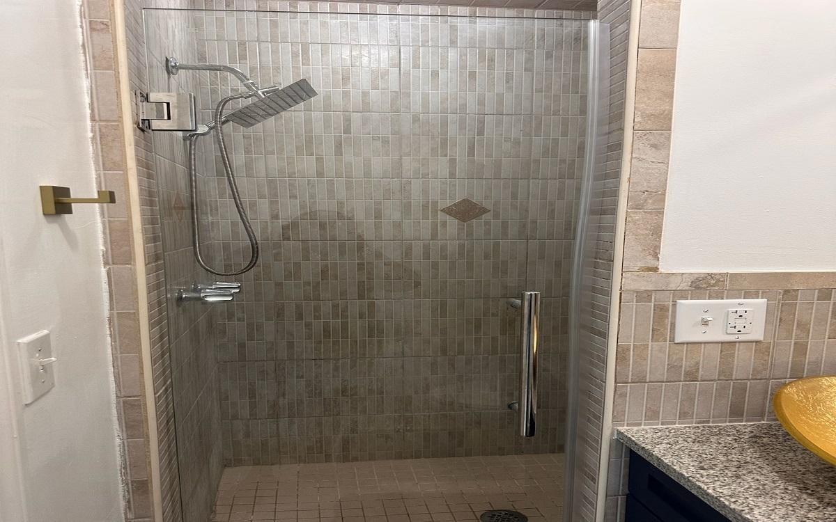 RENTAL OFF PRINCE CHARLES