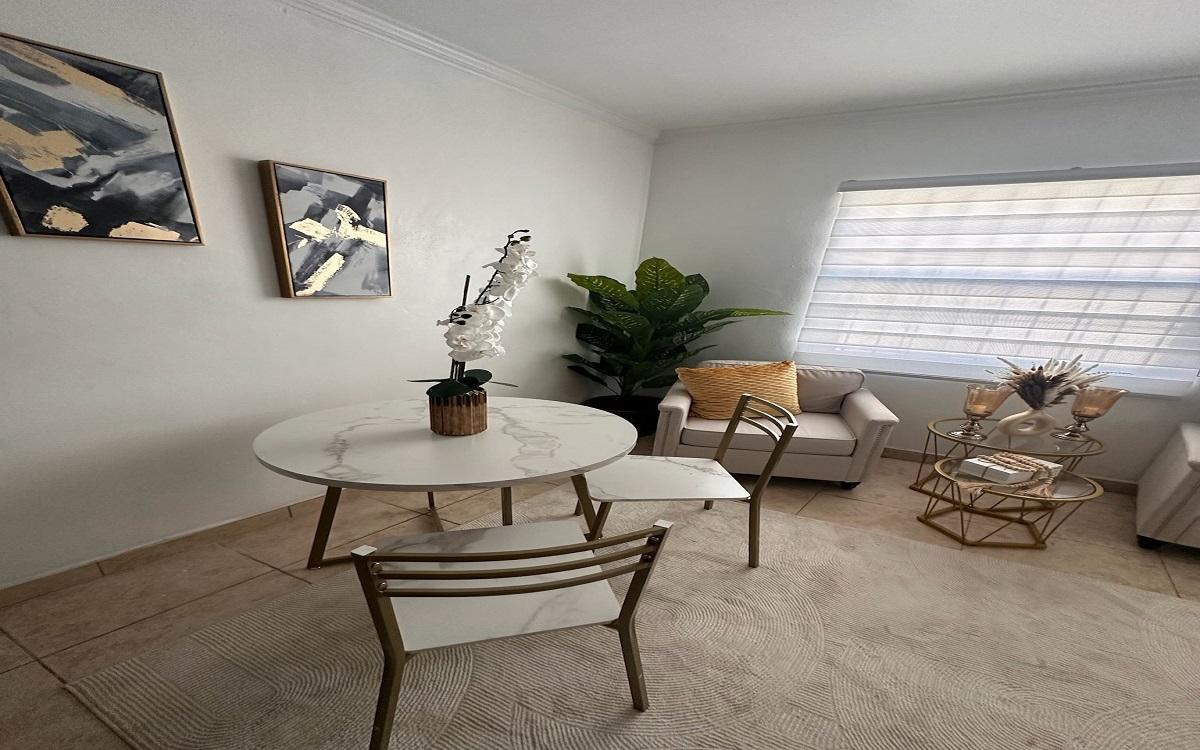 RENTAL OFF PRINCE CHARLES