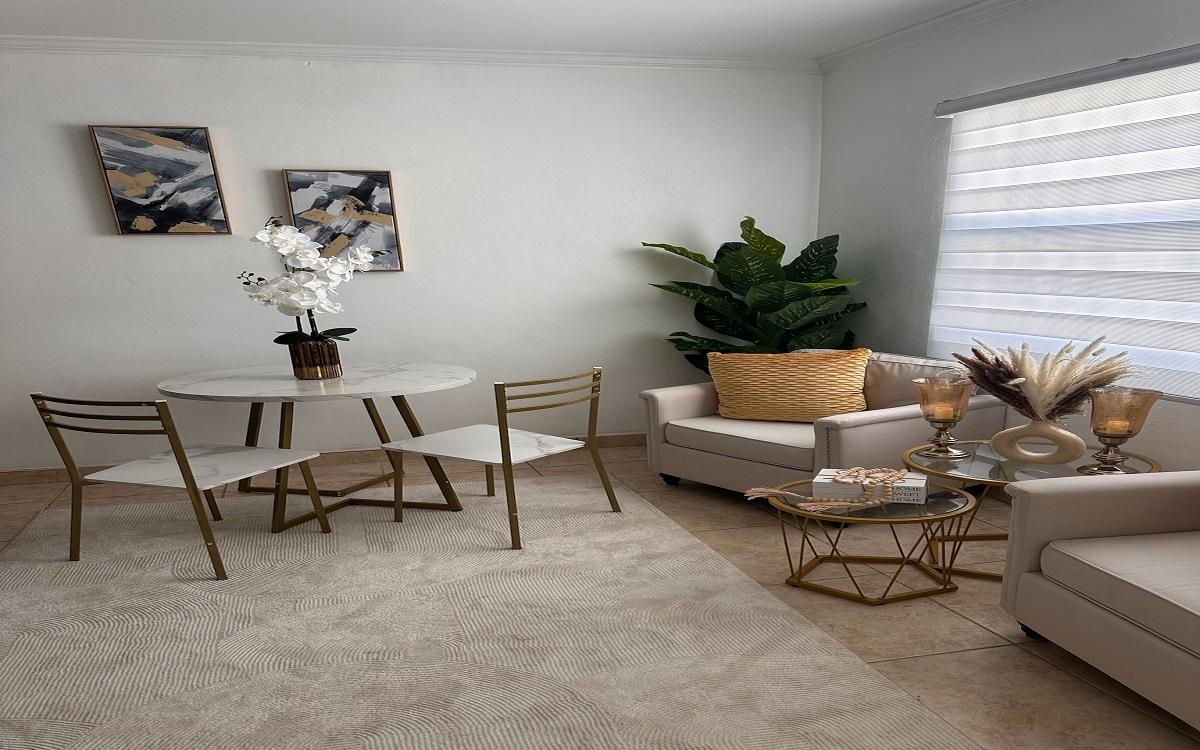 RENTAL OFF PRINCE CHARLES