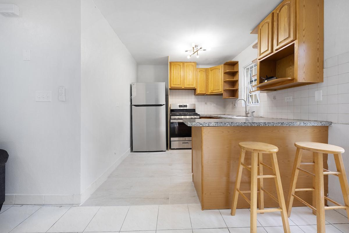 FERGUSON ROAD RENTAL Unit: 3