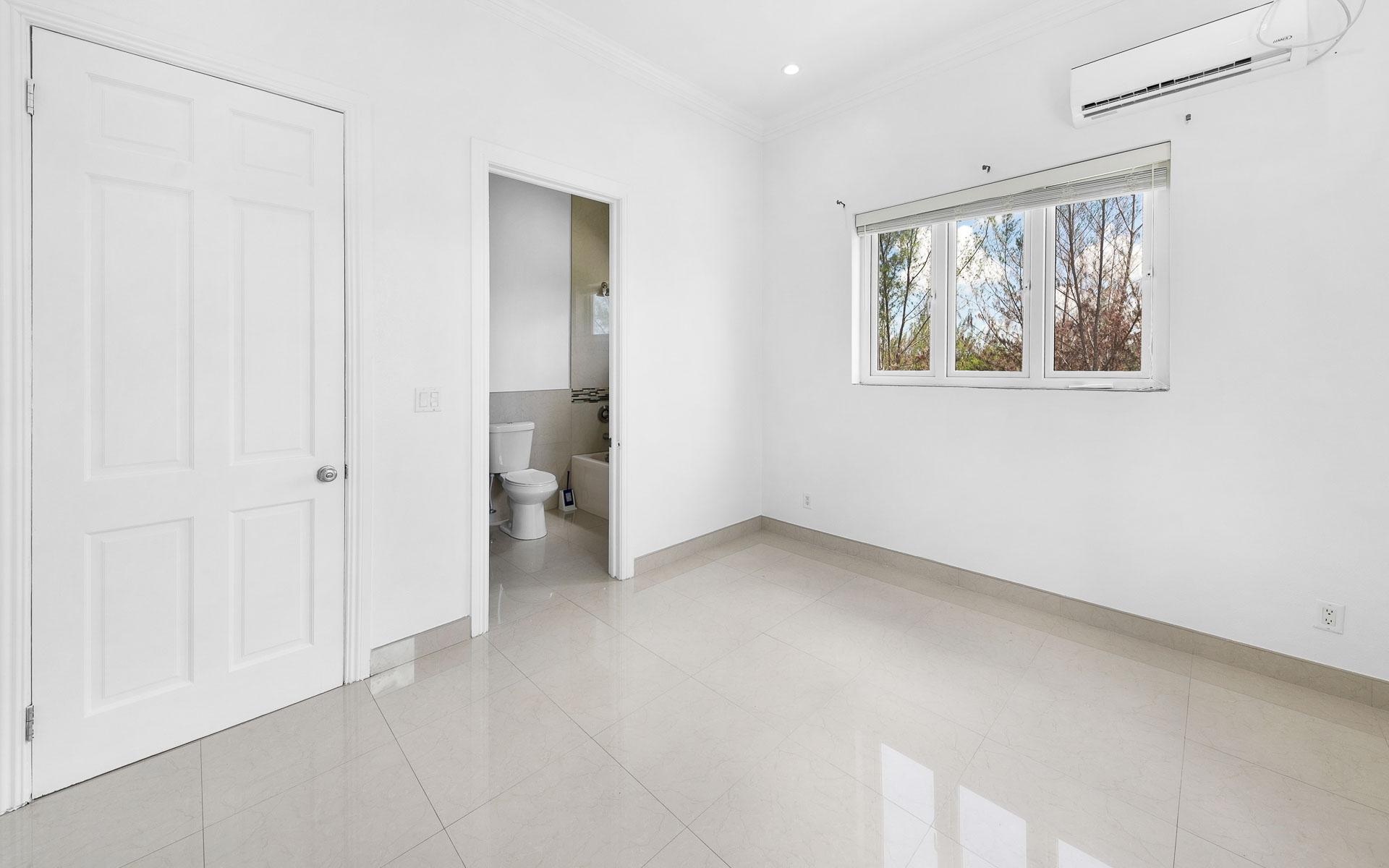 WEST WINDS KINGFISH RD Unit: 70A