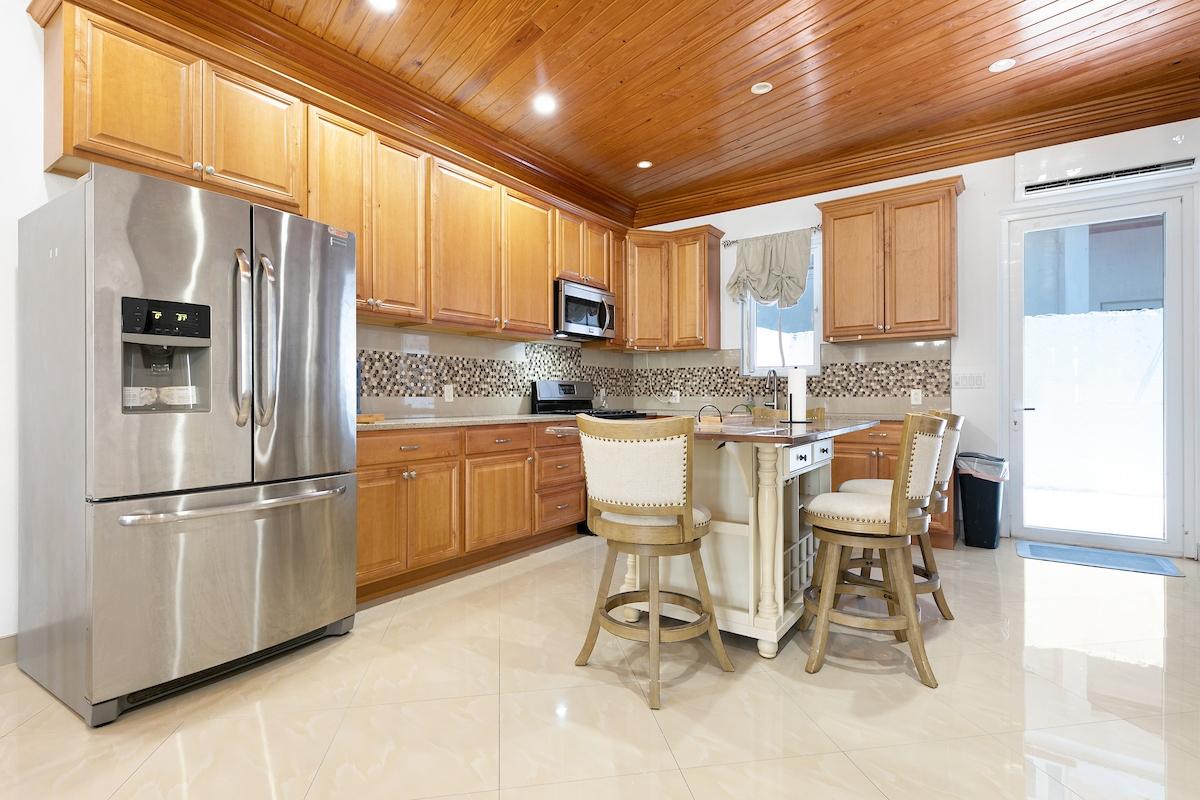 WEST WINDS KINGFISH RD Unit: 70A