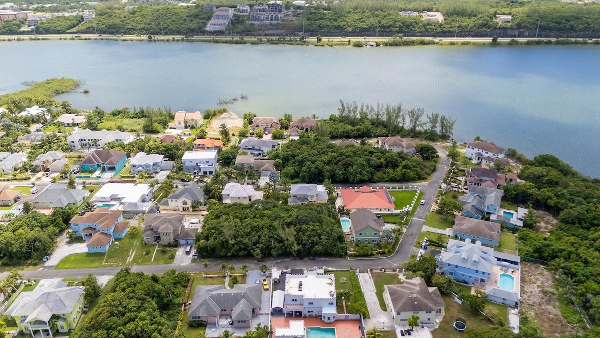 48 LAKE CUNNINGHAM