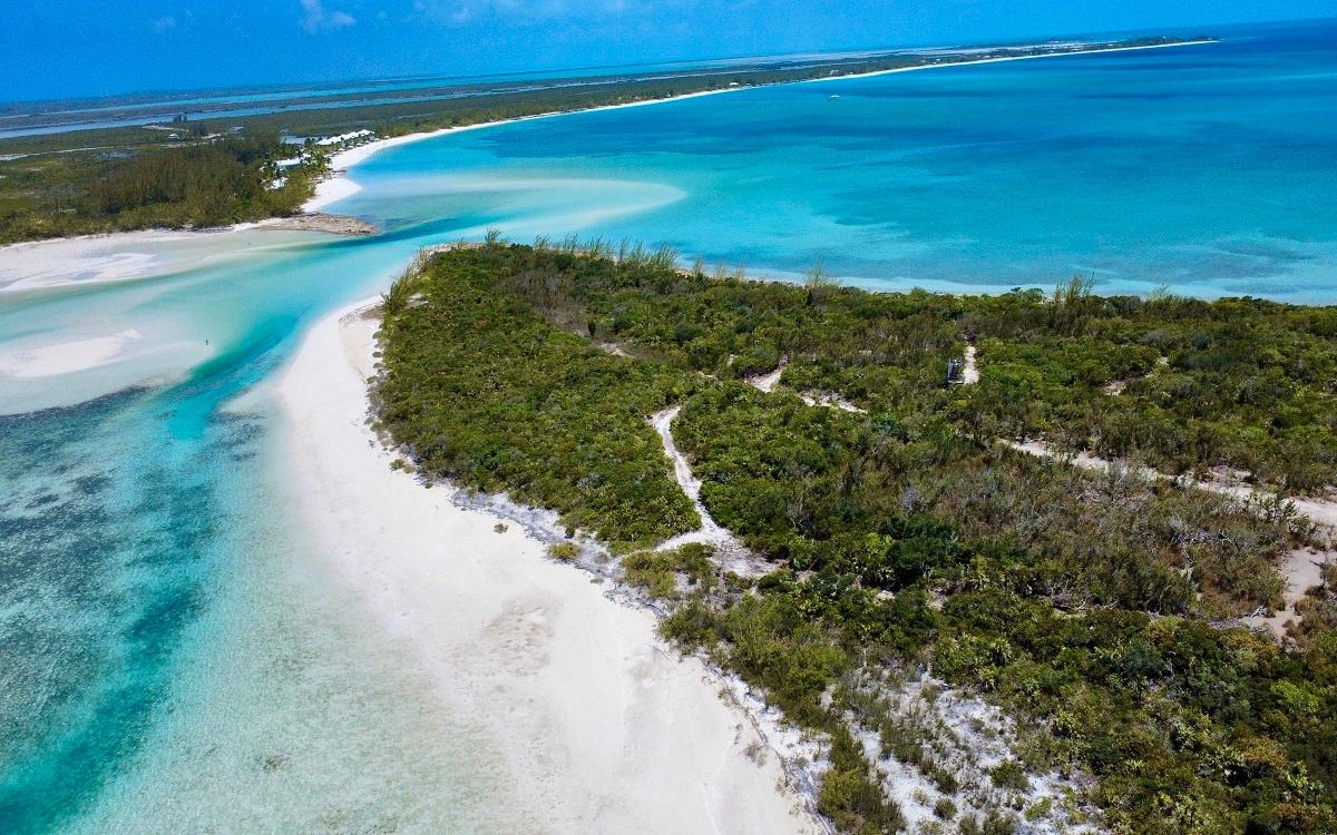 LOT39 NORTH CROWN CAY L I