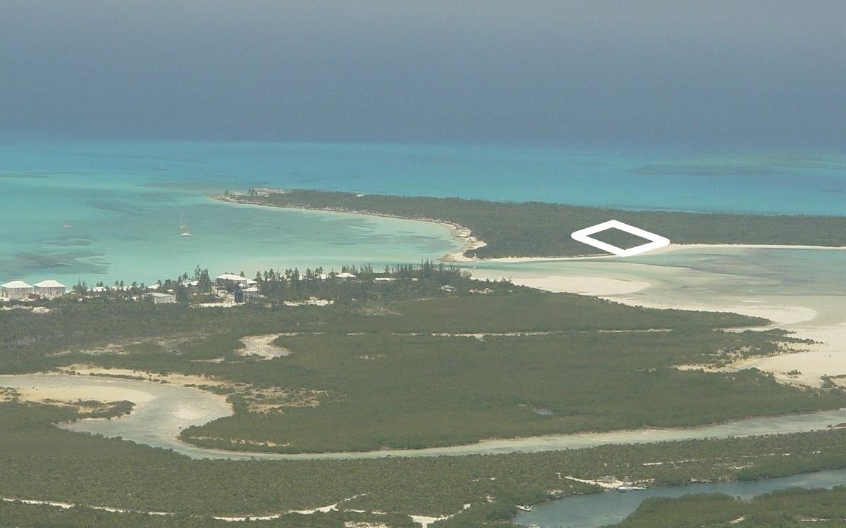LOT39 NORTH CROWN CAY L I