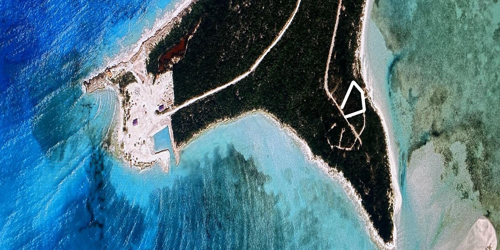 LOT39 NORTH CROWN CAY L I