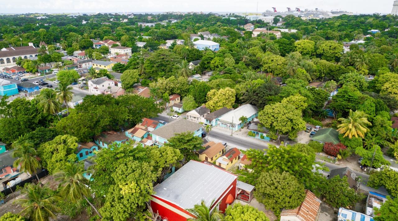 GIBBS CORNER MULTIPLEXES