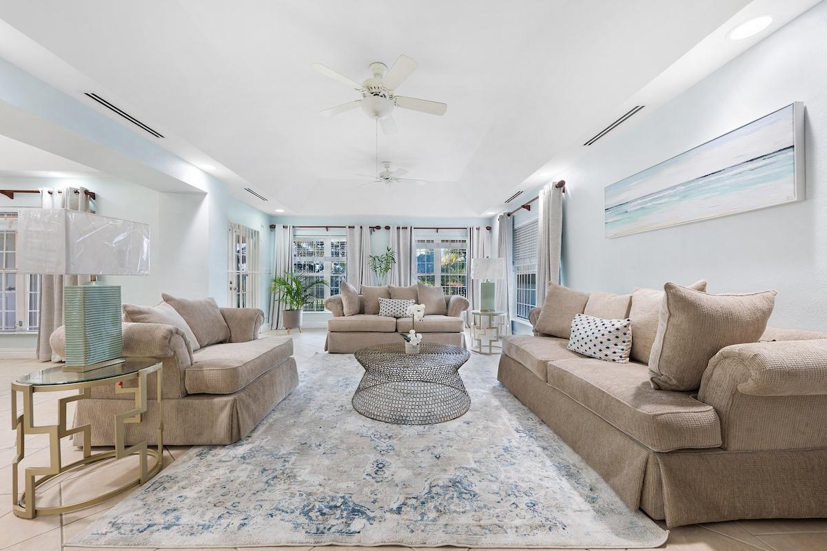 OCEAN CLIFF CONDO Unit: 2A