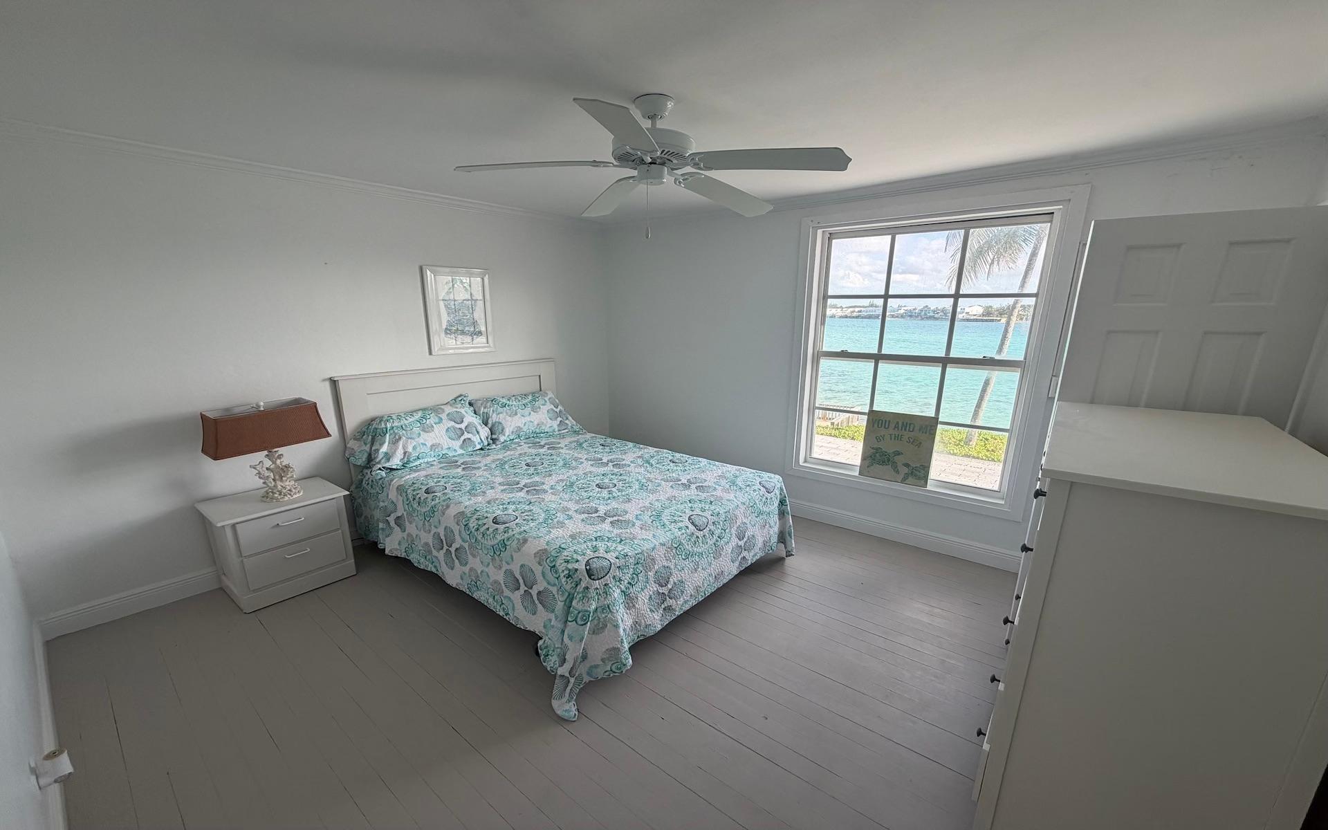 DELAPORTE POINTE Unit: 5