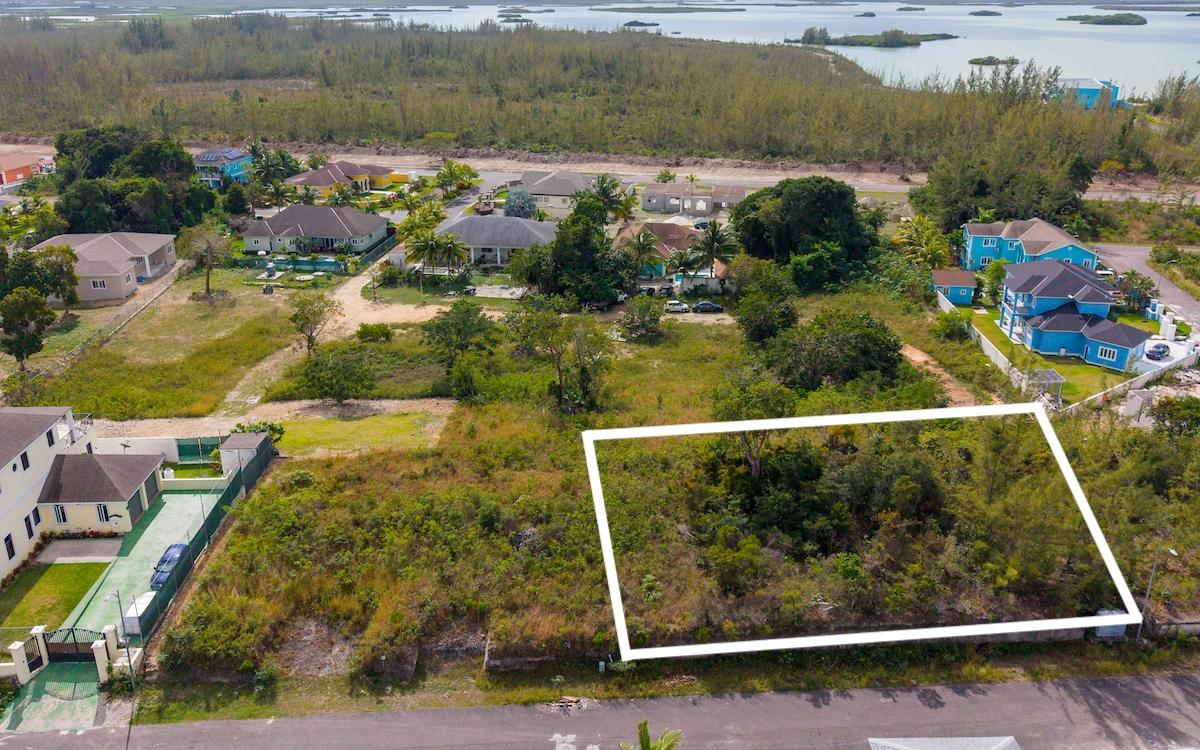 LOT 124, KILLARNEY SHORES