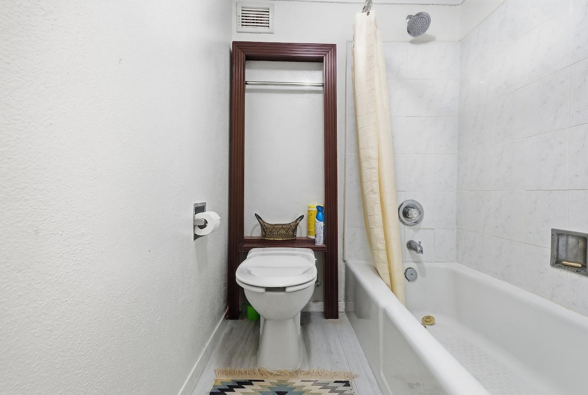 DELAPORTE POINT NASSAU Unit: G27