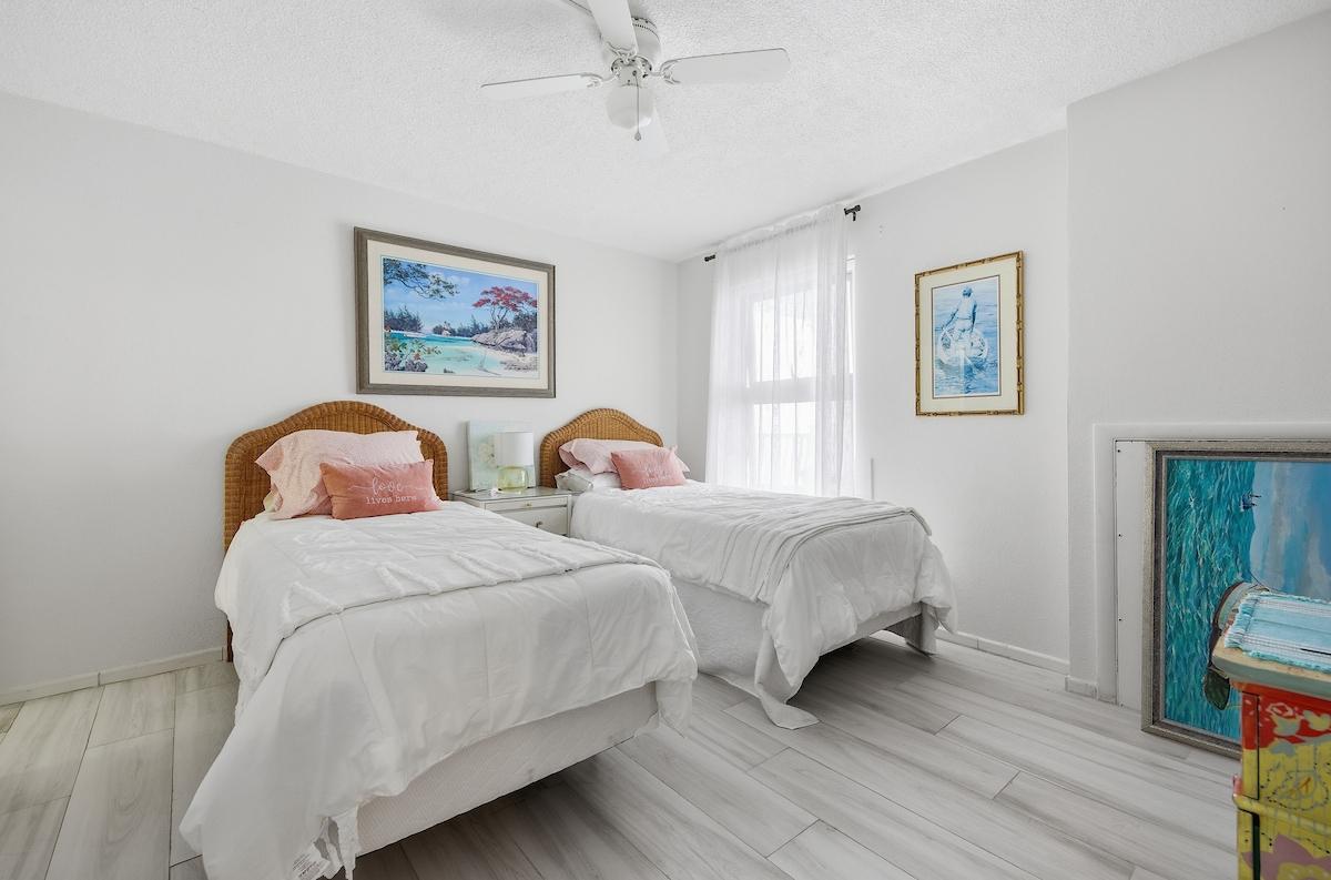 DELAPORTE POINT NASSAU Unit: G27