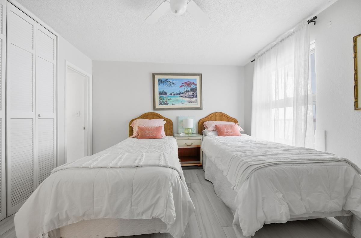 DELAPORTE POINT NASSAU Unit: G27