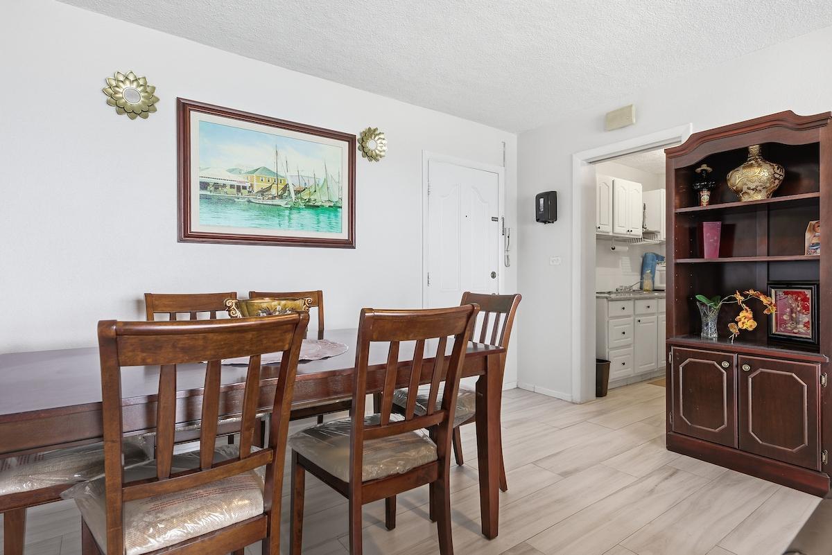 DELAPORTE POINT NASSAU Unit: G27