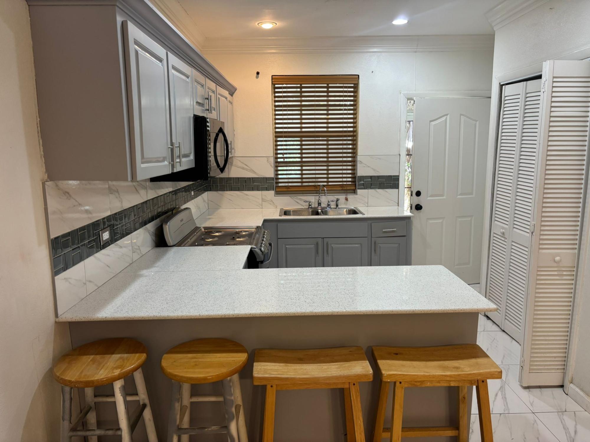 ATLANTIC DRIVE Unit: 5