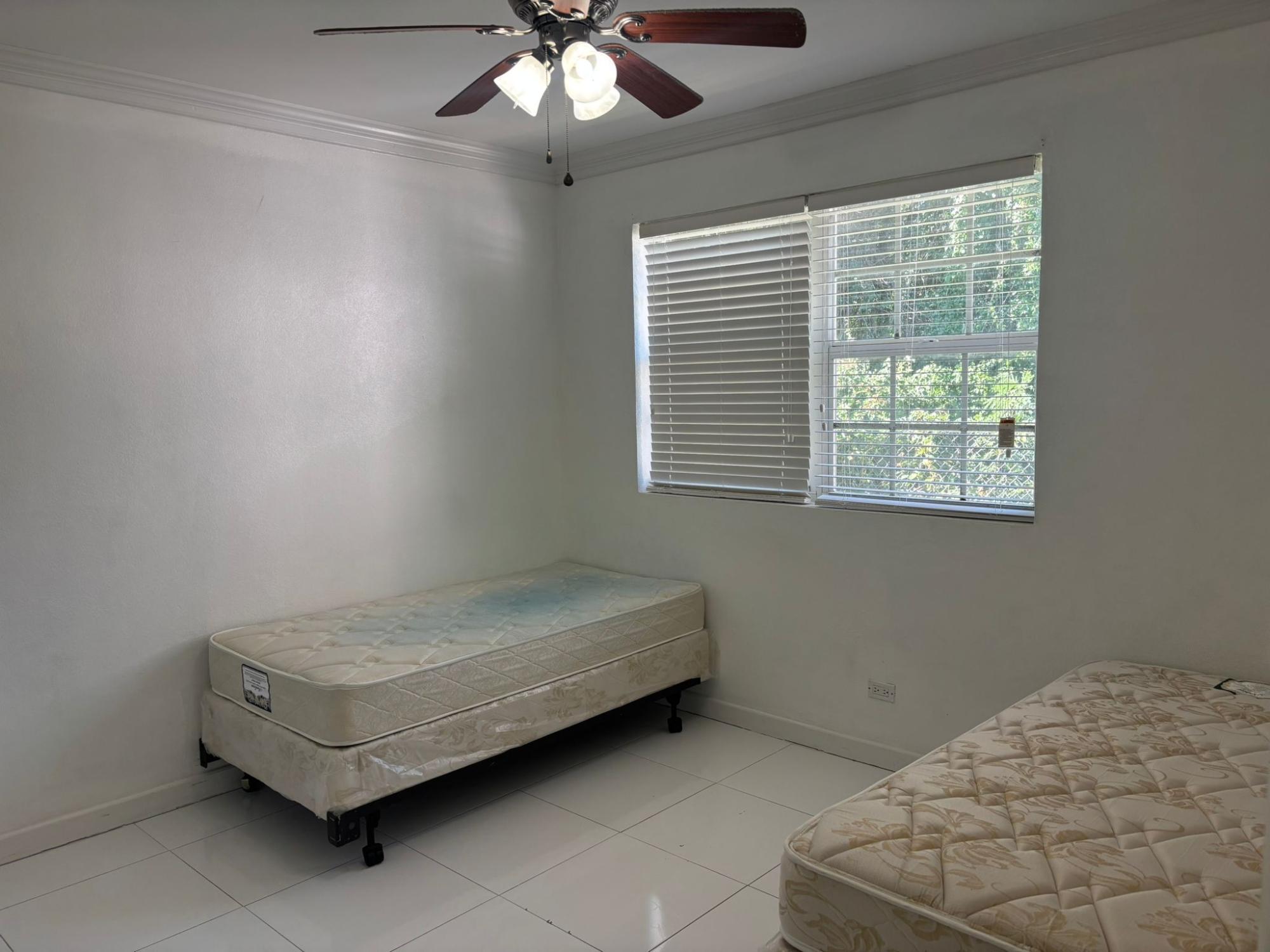 ATLANTIC DRIVE Unit: 5