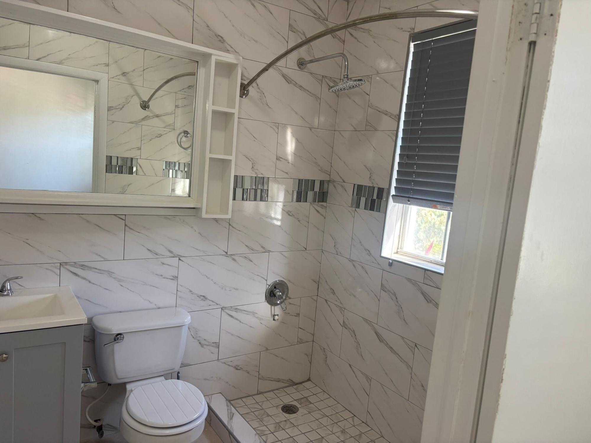 ATLANTIC DRIVE Unit: 5