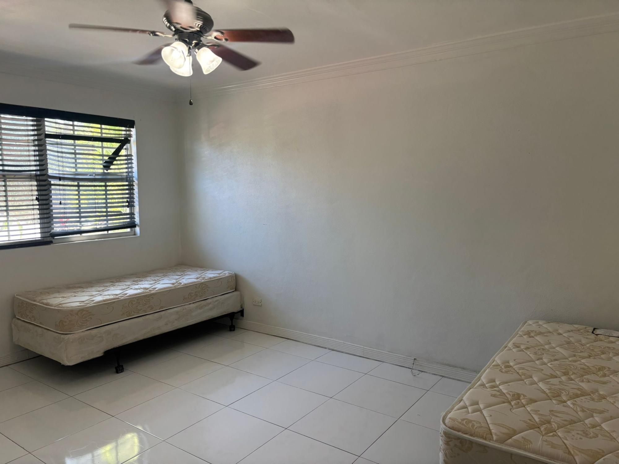 ATLANTIC DRIVE Unit: 5