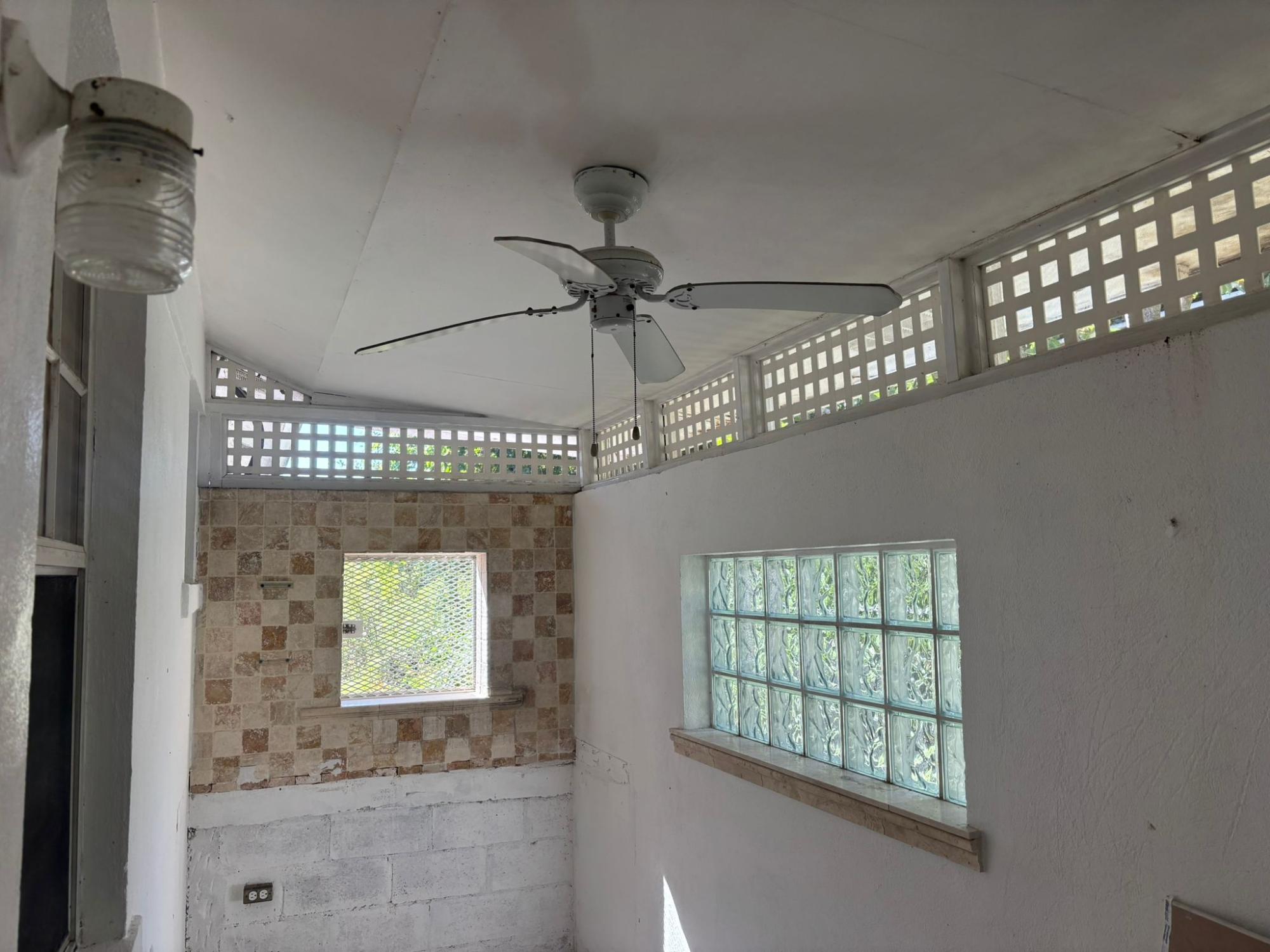 ATLANTIC DRIVE Unit: 5