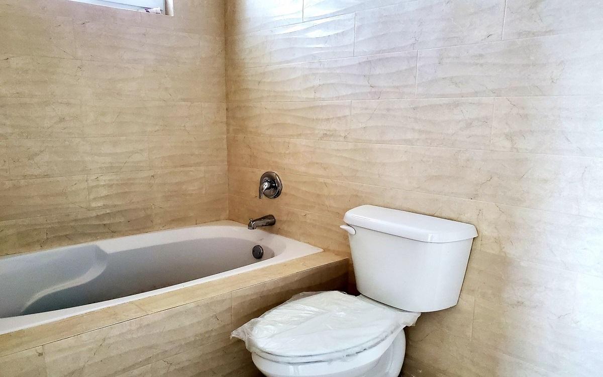 TWYNAM TOWNHOUSE Unit: 1