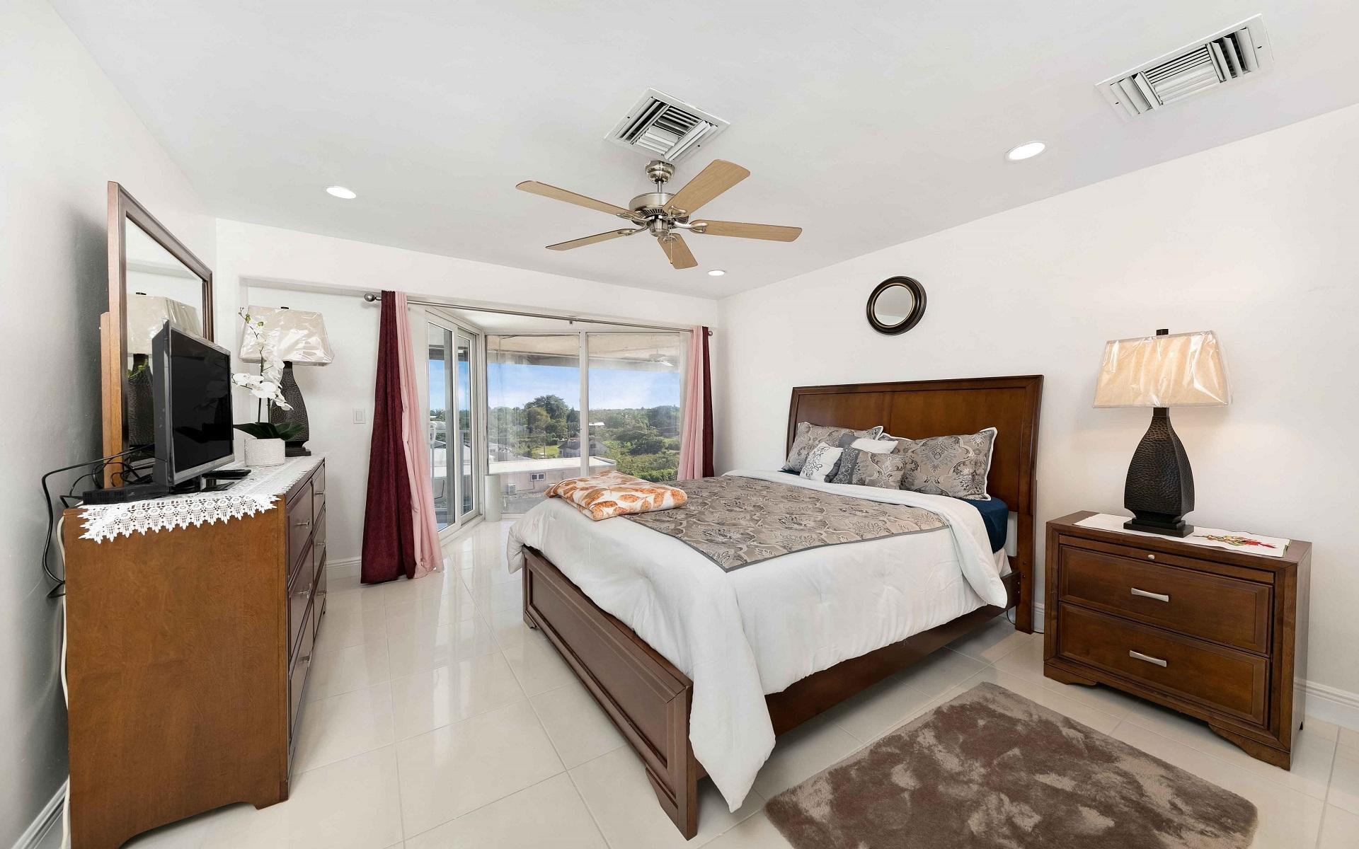 PILOT TOWNHOUSE Unit: 502