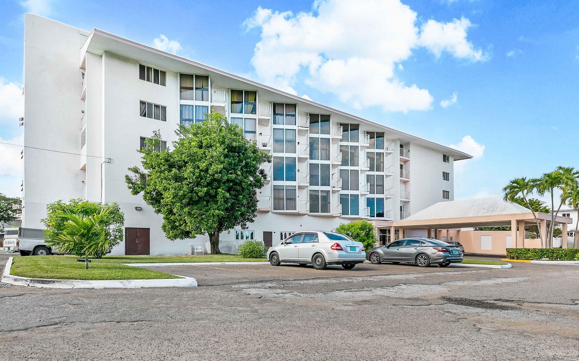 PILOT TOWNHOUSE Unit: 502