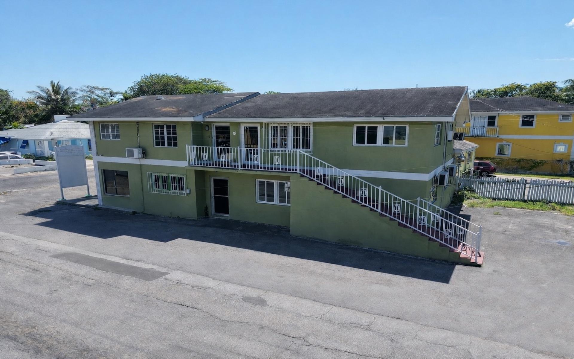 MONTROSE AVENUE AND ARUNDEL STREET