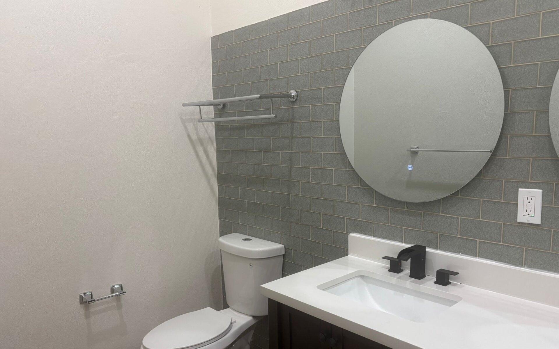 OAKRIDGE ROAD, RENTAL