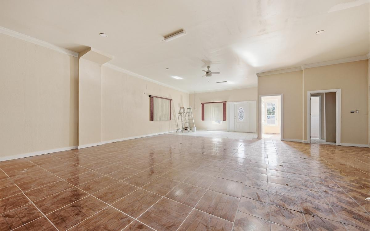 LOT 13 BLK 37 MOUNT ROYAL AVENUE