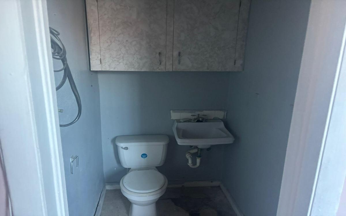 LOT 2, WINDSOR ESTATES