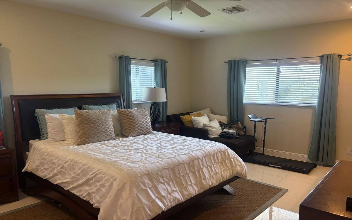 VENETIAN WEST Unit: 1605