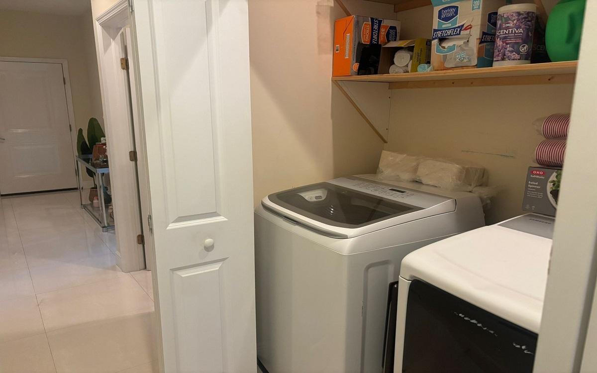 VENETIAN WEST Unit: 1605