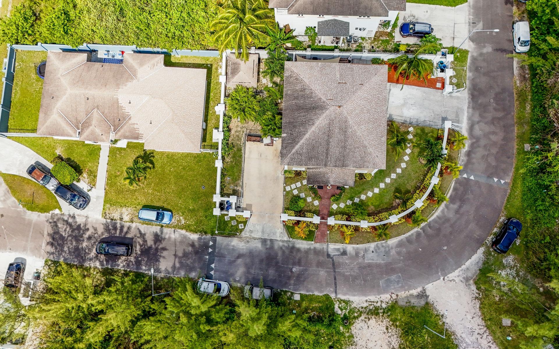WEST WINDS KINGFISH RD Unit: 70A & 70B