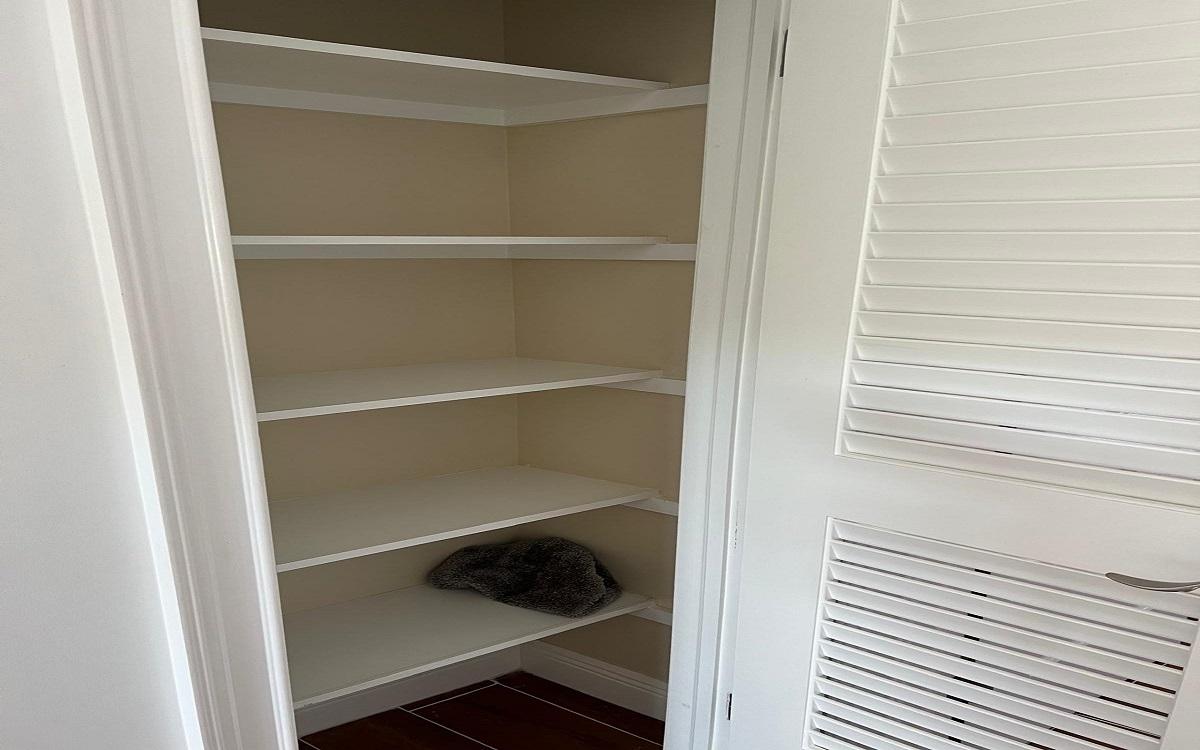 DEVONSHIRE RENTAL Unit: B