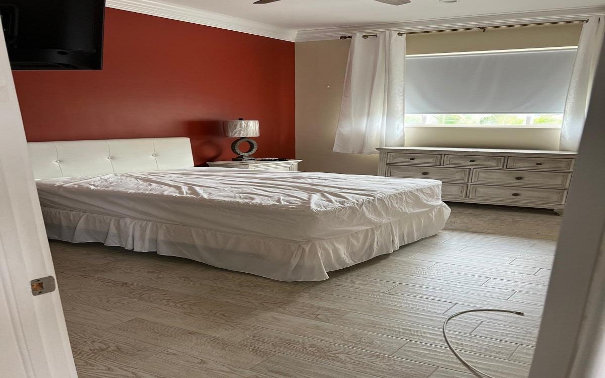 DEVONSHIRE RENTAL Unit: B