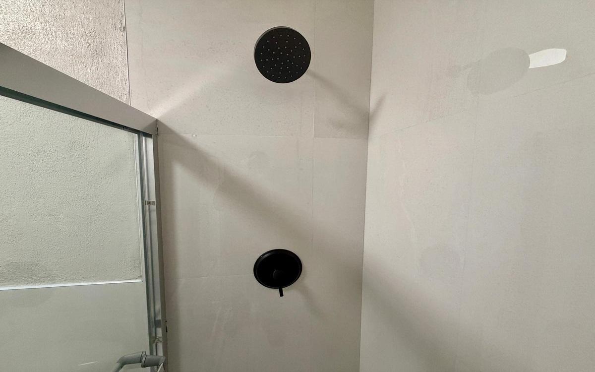 STAPLEDON GARDENS RENTAL Unit: 1