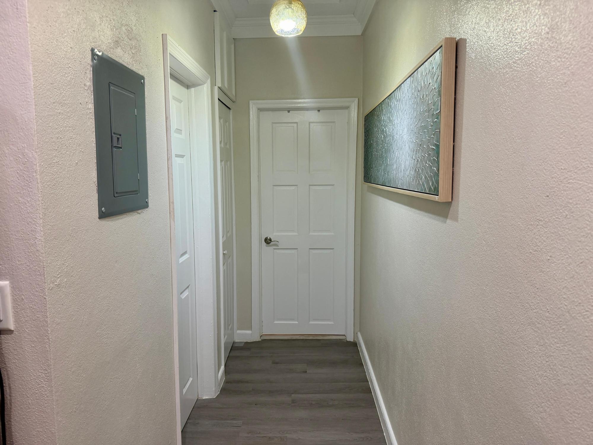 STAPLEDON GARDENS RENTAL Unit: 1