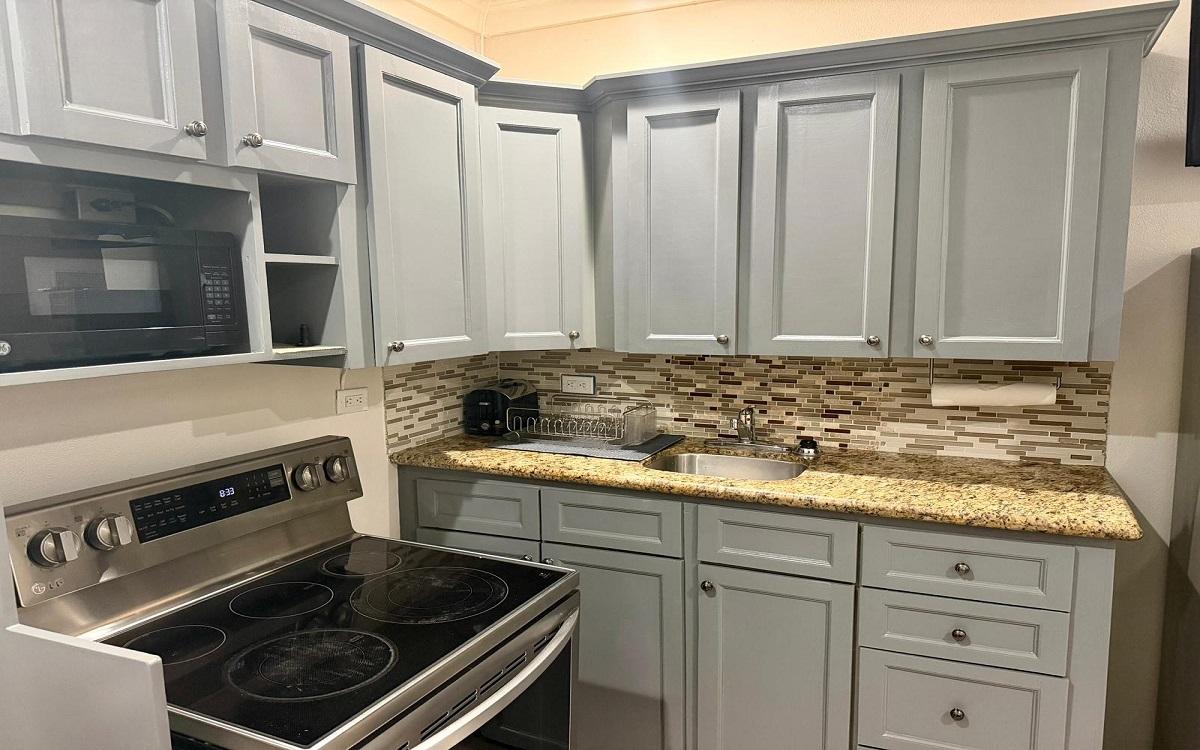 STAPLEDON GARDENS RENTAL Unit: 1