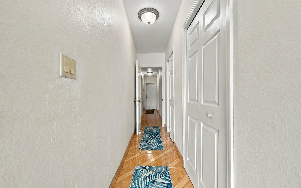 28 SEAGULL LANE