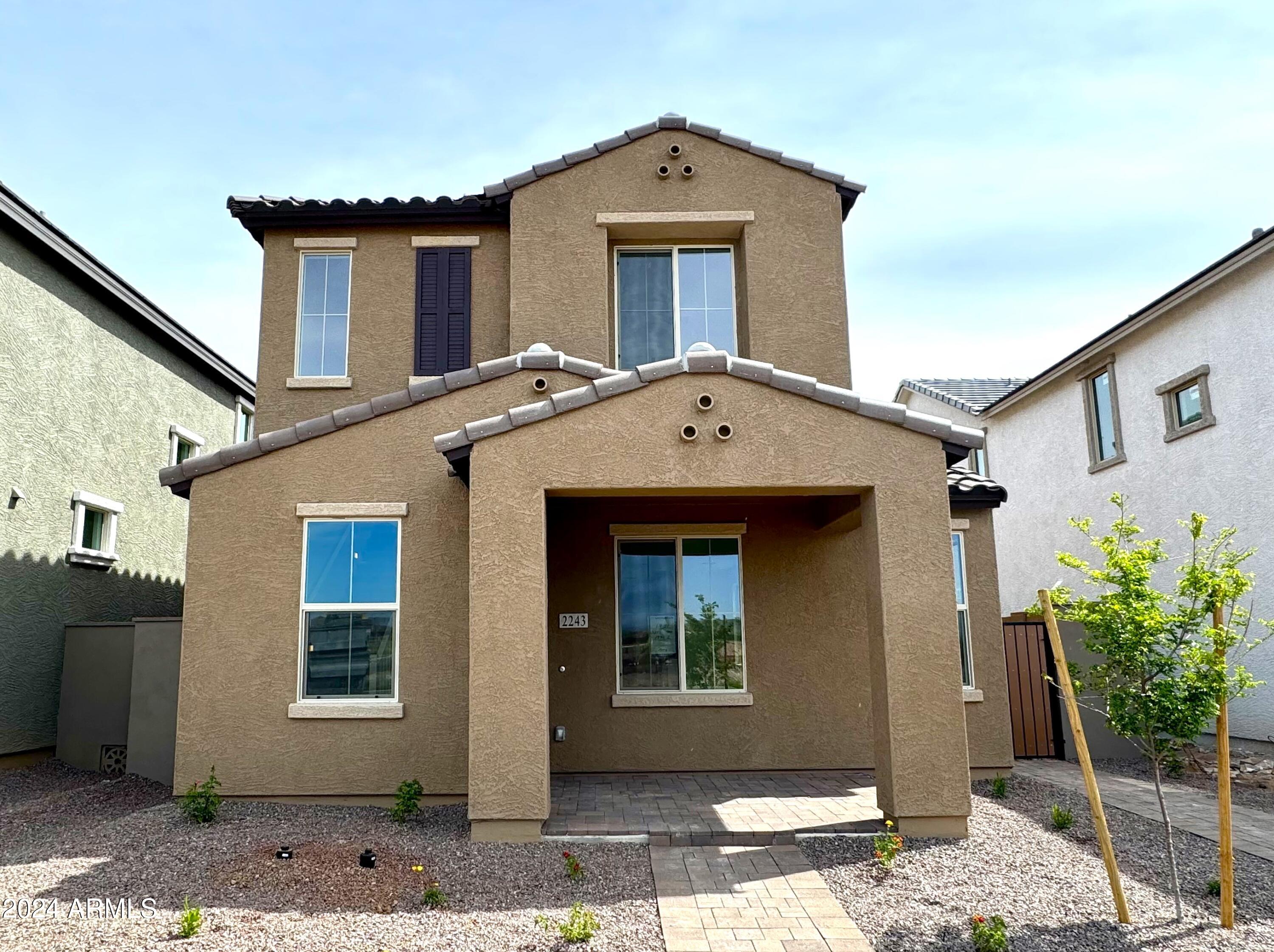 2243 W PASO Trail