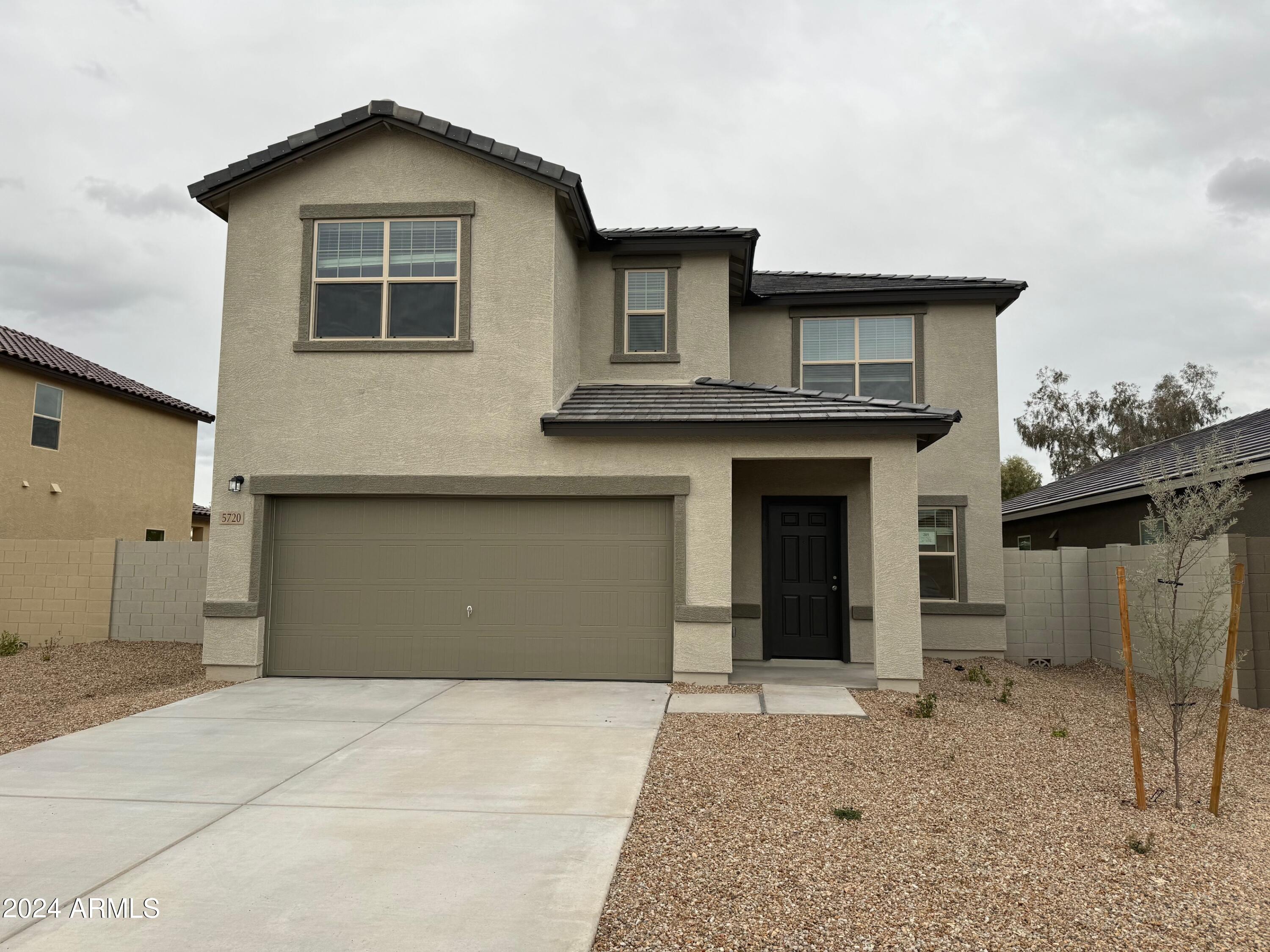 5720 E THETIS Drive