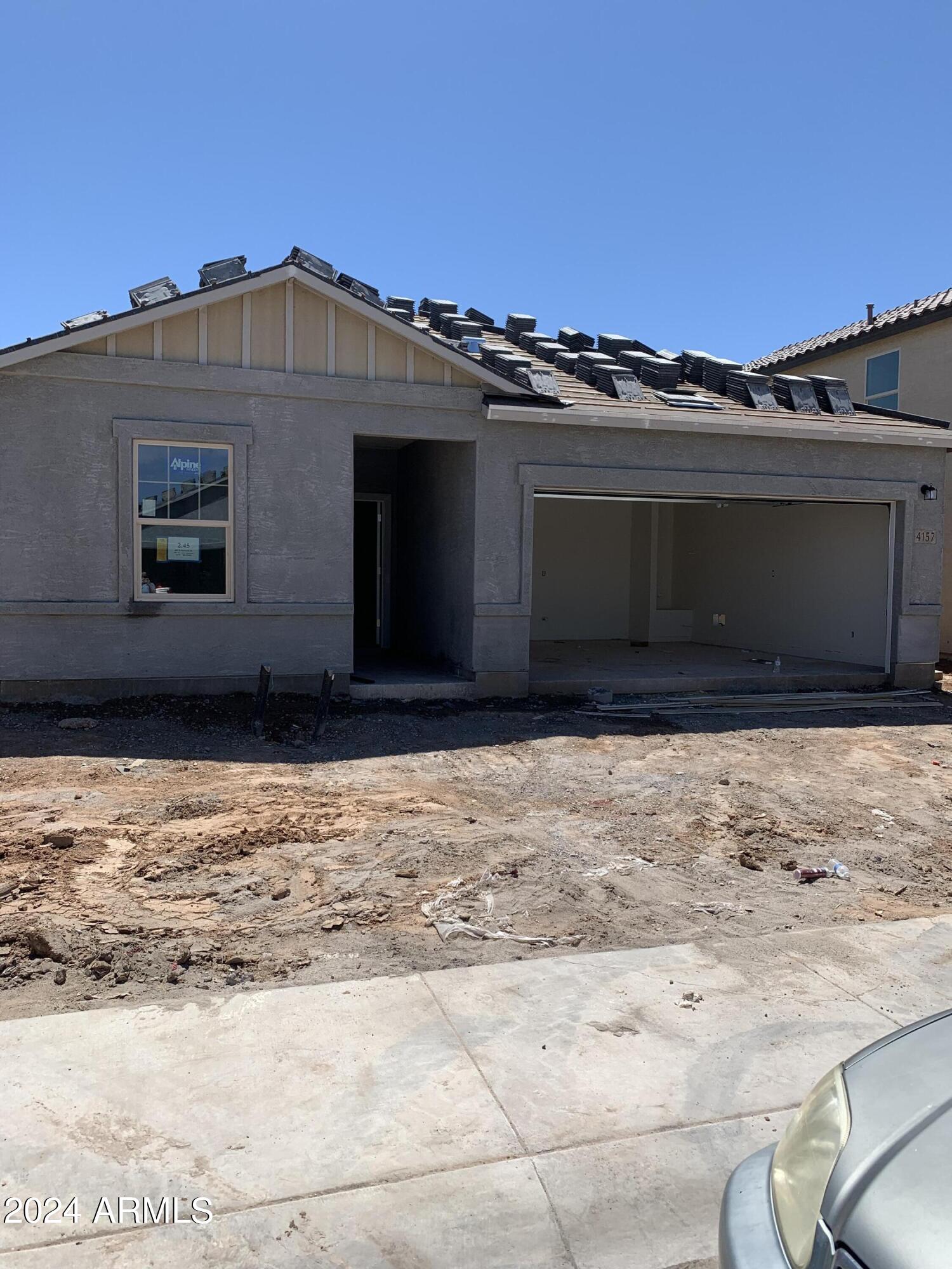 4157 E REYNOLDS Drive
