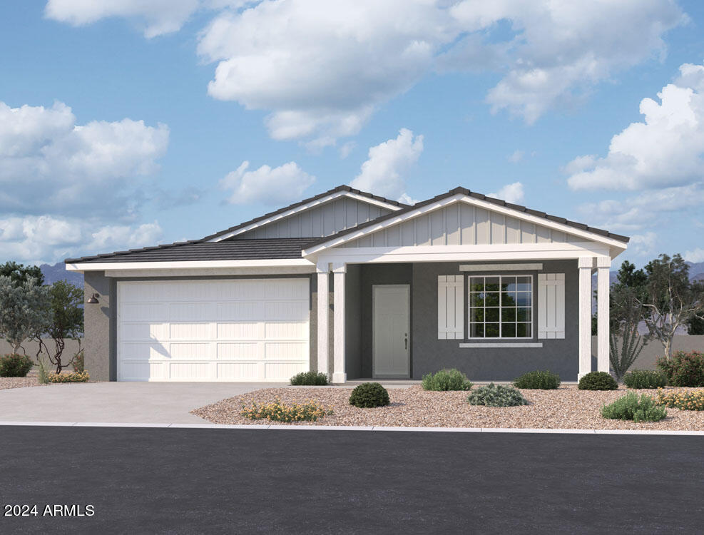 22912 E ROUNDUP Way